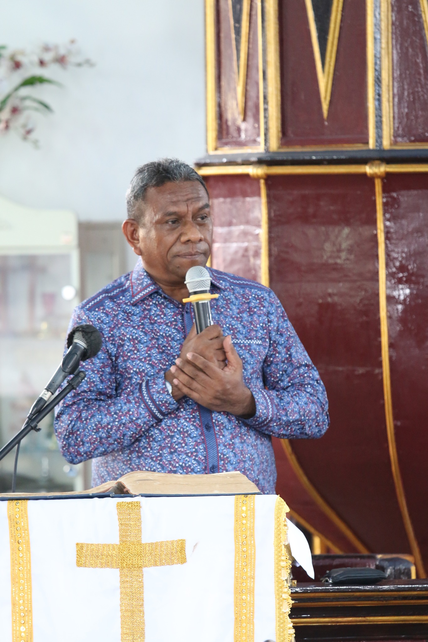 Rektor IAKN Ambon Sosialisasikan Program Kementerian Agama RI kepada Jemaat GPM Ouw dan Jemaat GPM Ullath