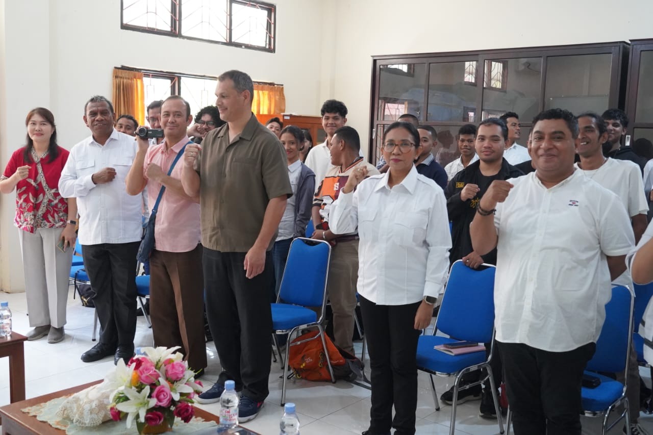 IAKN Ambon Hadirkan Akademisi Belanda, Mahasiswa Diajak Memahami Marketing dan Entrepreneurship Global