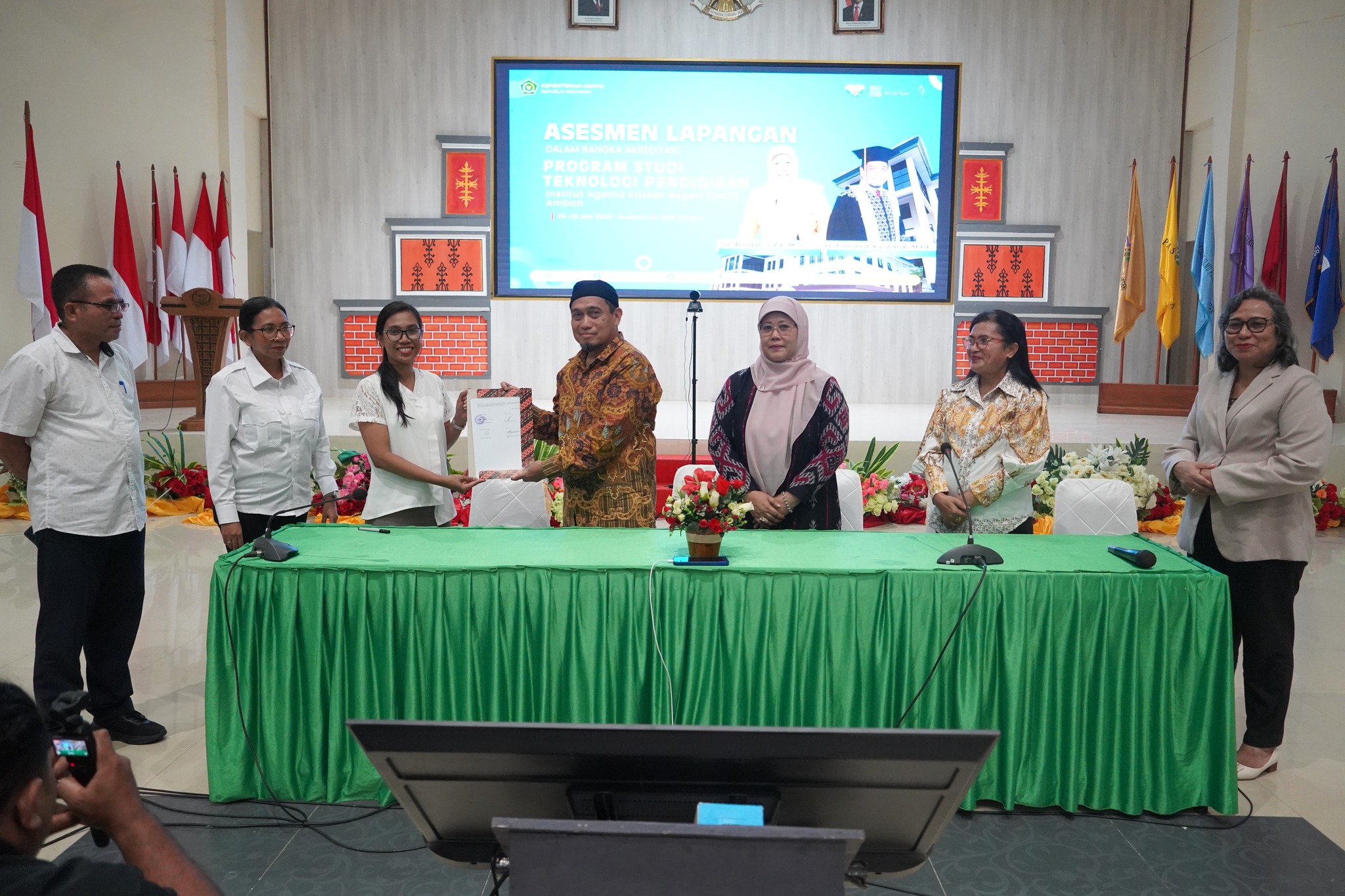 Asesmen Lapangan Akreditasi Prodi Teknologi Pendidikan Resmi Ditutup, IAKN Ambon  dapat catatan evaluatif dari asesor
