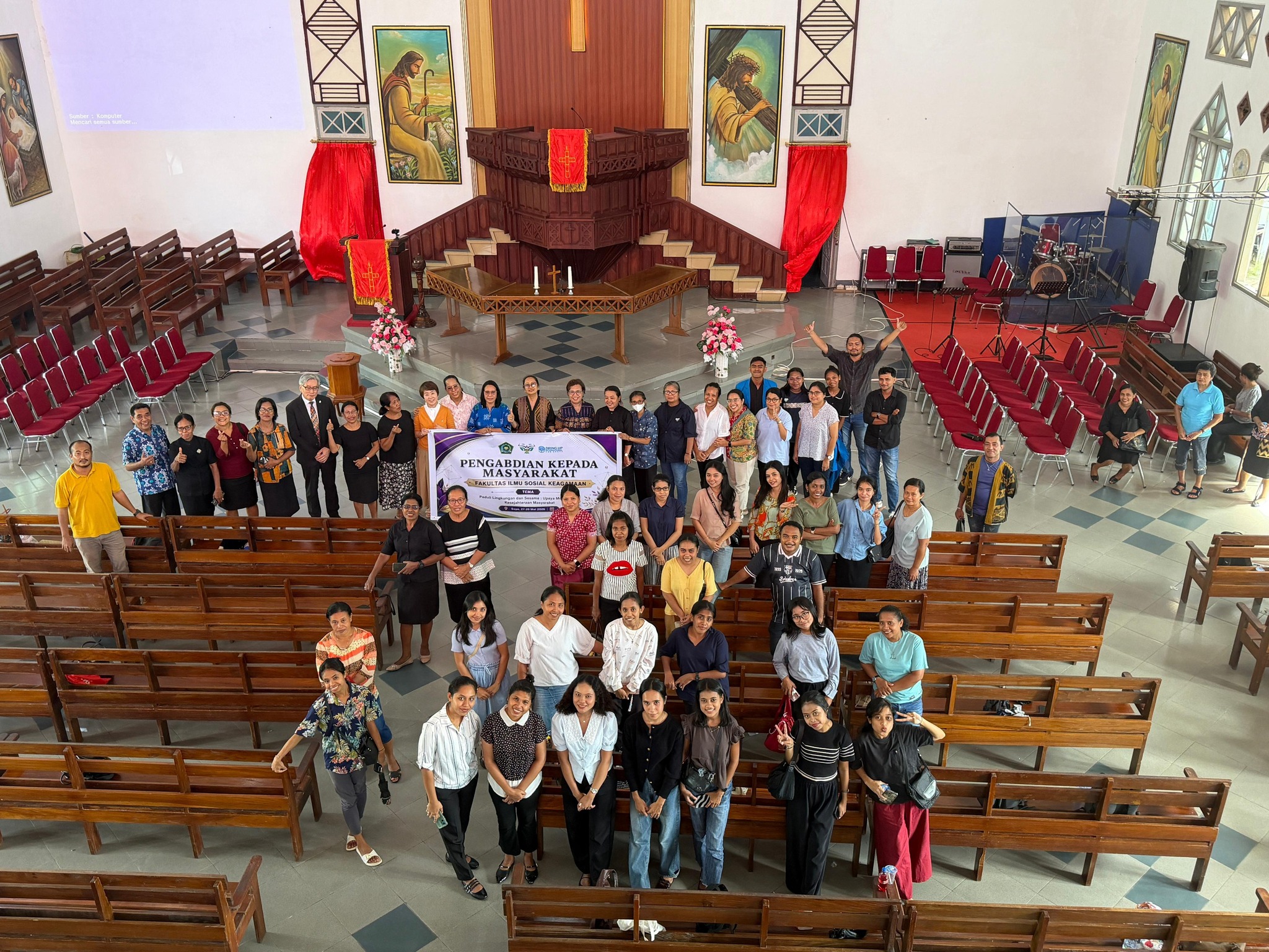 PKM Internasional IAKN Ambon Hadirkan Layanan Kesehatan dan Gerakan Ekoteologi di Jemaat GPM Soya