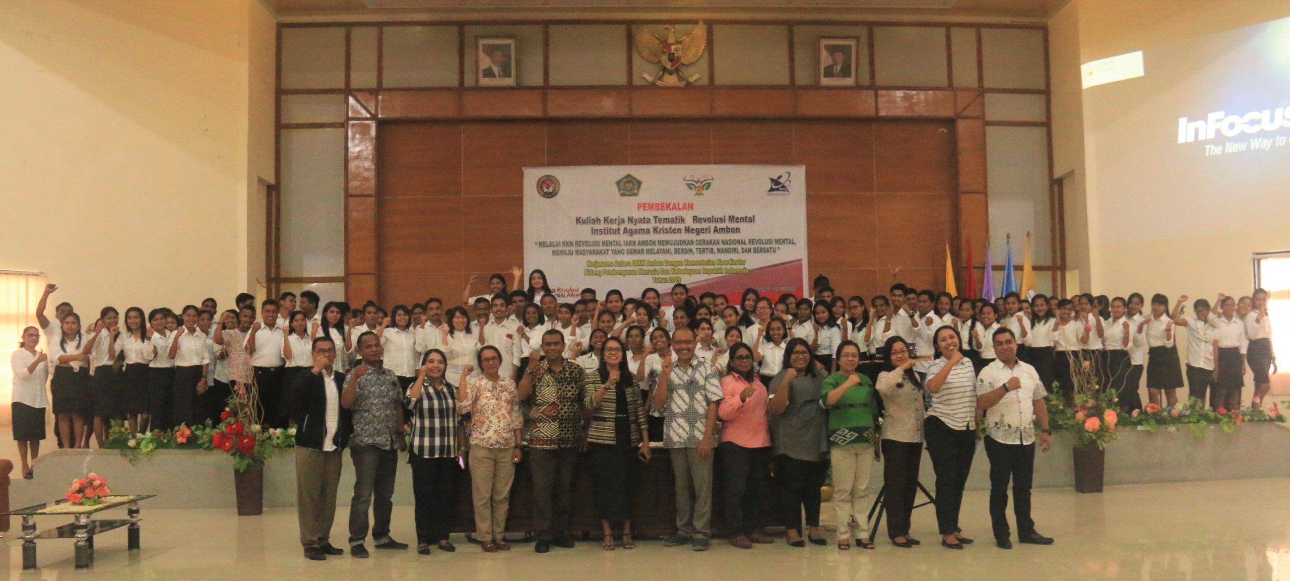 Rektor Membuka Pembekalan KKN Tematik Revolusi Mental Tahun 2019