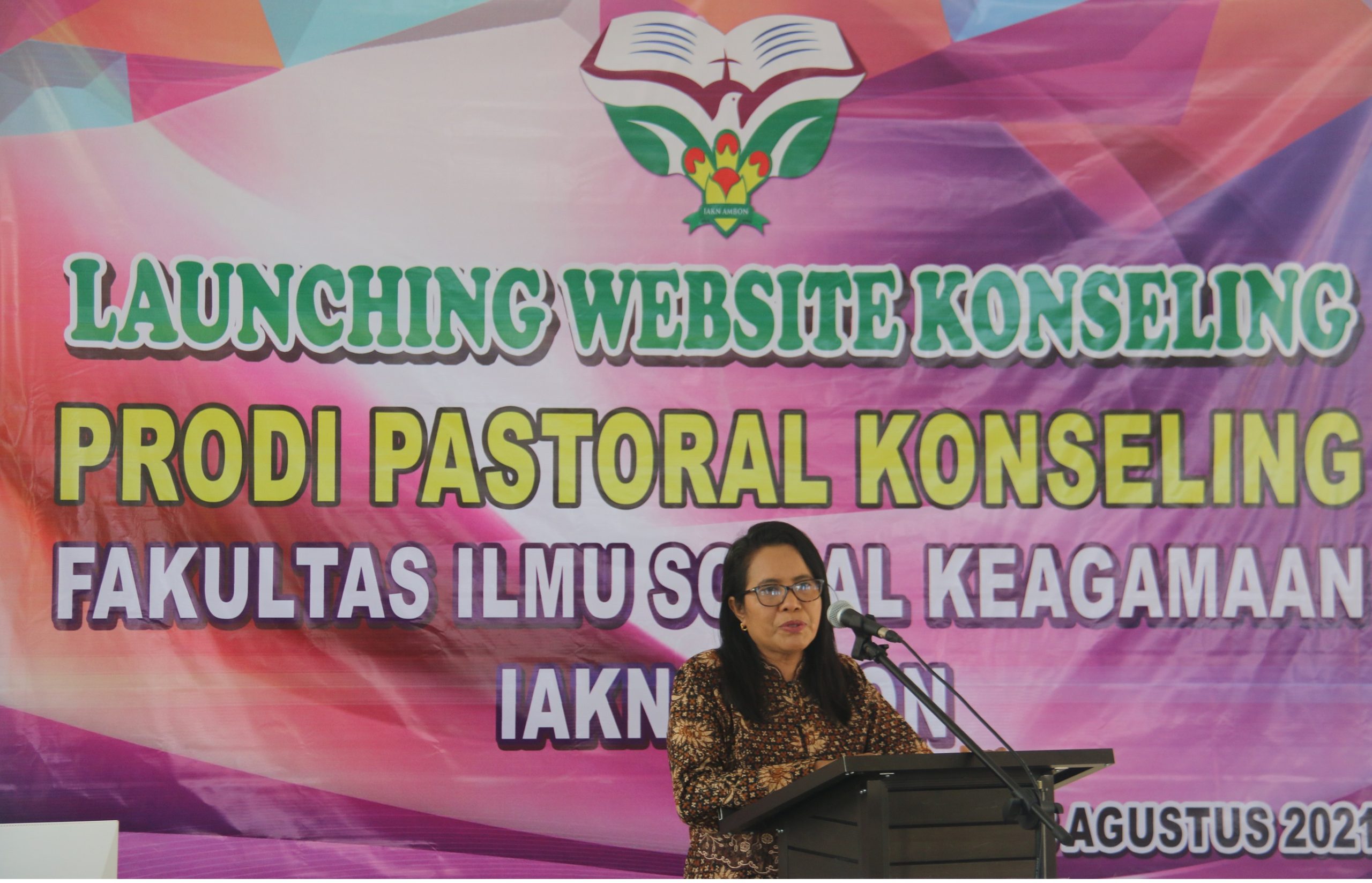 Rektor IAKN Ambon Launching Website Konseling