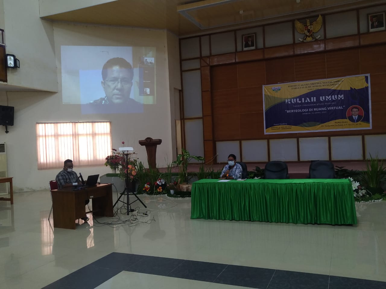 Berteologi Di Ruang Virtual Tema yang diusung pada Kuliah Umum FISK
