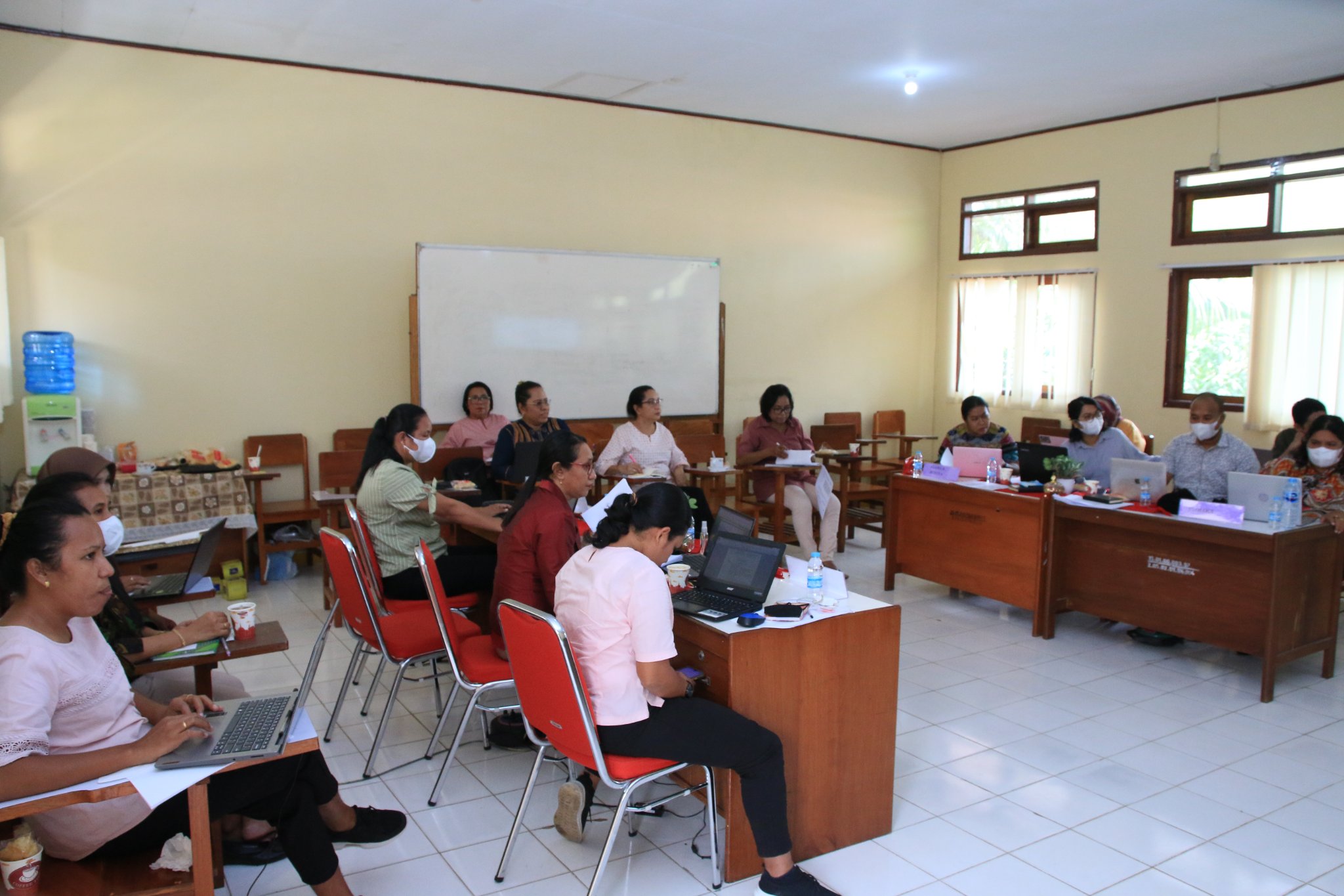 Fakultas Ilmu Sosial Keagamaan Gelar Workshop Penyusunan Kurikulum MBKM