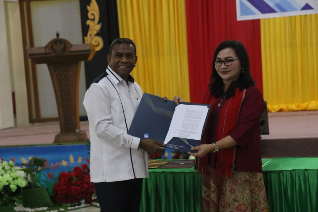 Dirjen Bimas Kristen Kemenag RI Launching 5 Prodi Baru Di IAKN Ambon, sekaligus meresmikan Media Center dan Studio IAKN Ambon TV
