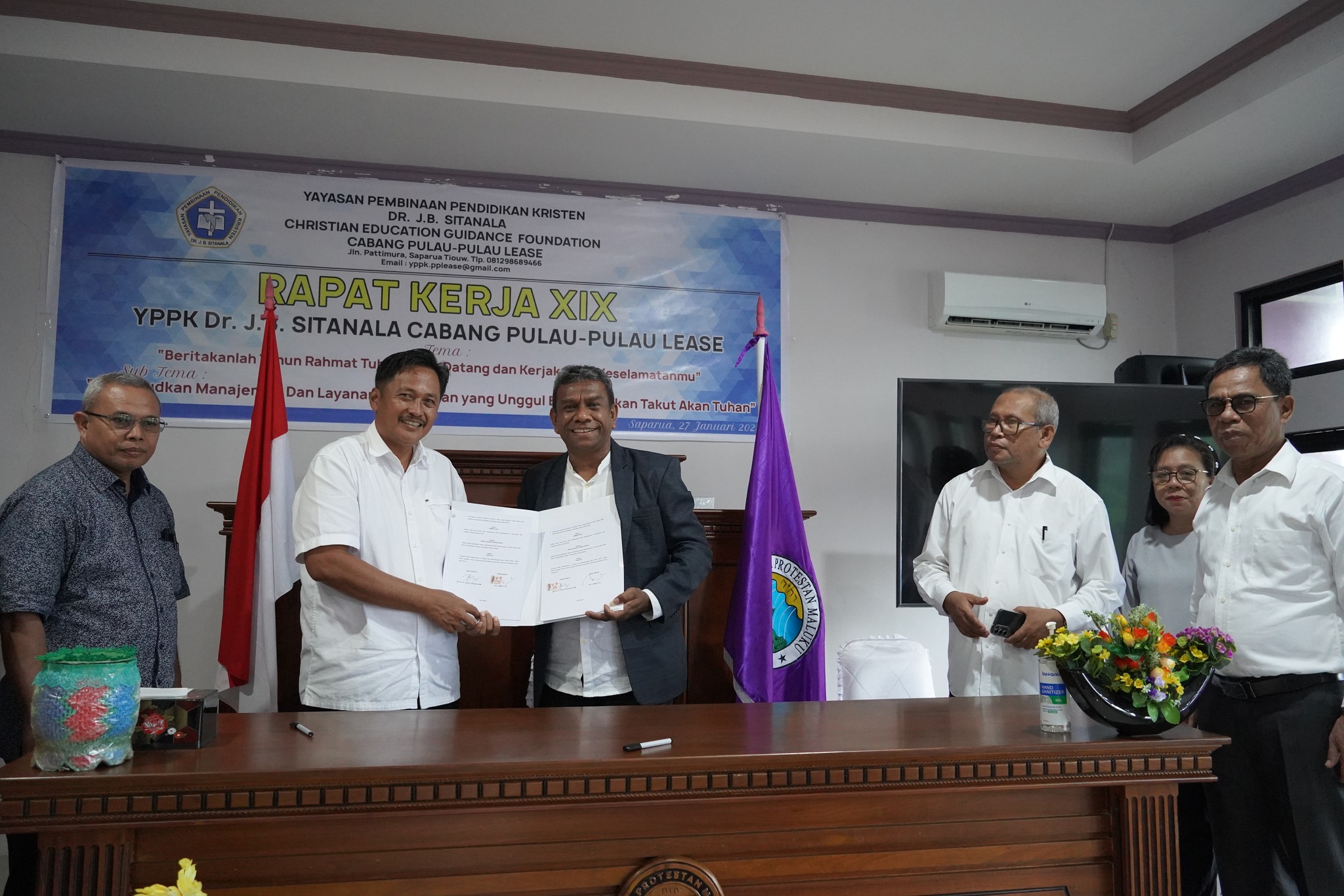 Percepatan Pembangunan Masyarakat Kepulauan: IAKN Ambon dan Klasis GPM Pulau-Pulau Lease Menandatangani Kerjasama Strategis