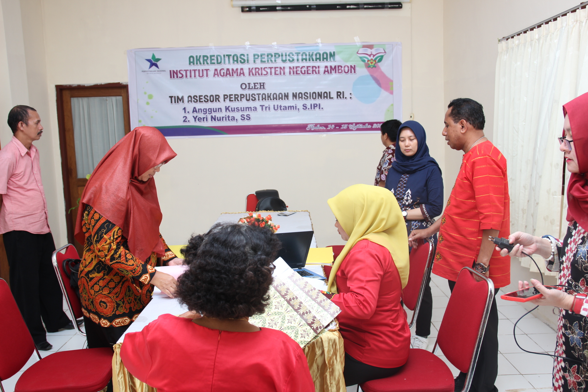 Unit Perpustakaan IAKN Ambon gelar Akreditasi dari Perpustakaan Nasional Republik Indonesia