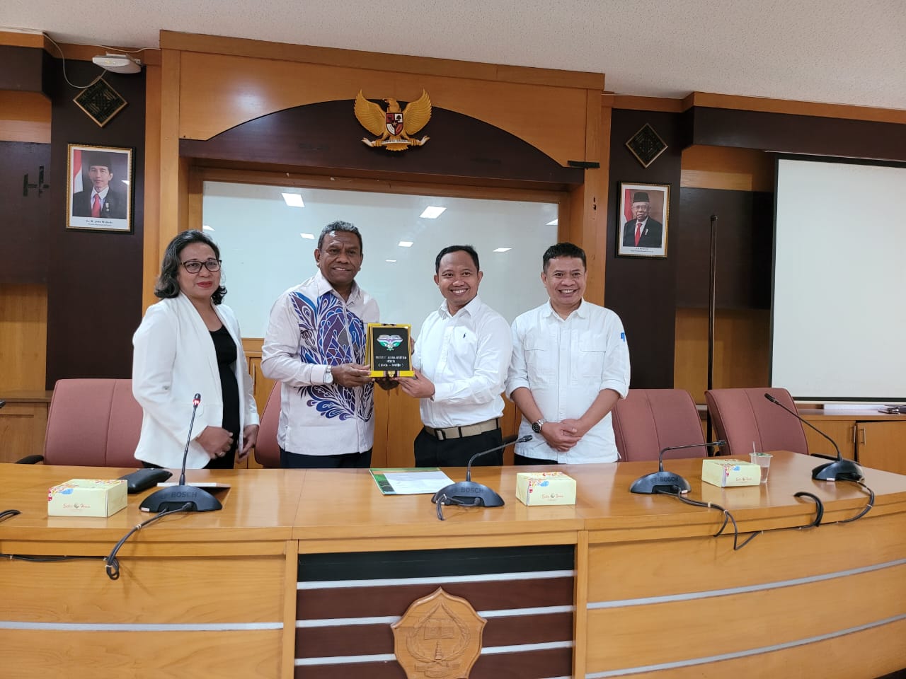Kunjungan Rektor IAKN Ambon ke UIN Sunan Kalijaga Dalam Rangka Benchmarking Pembukaan Fakultas Sains dan Teknologi