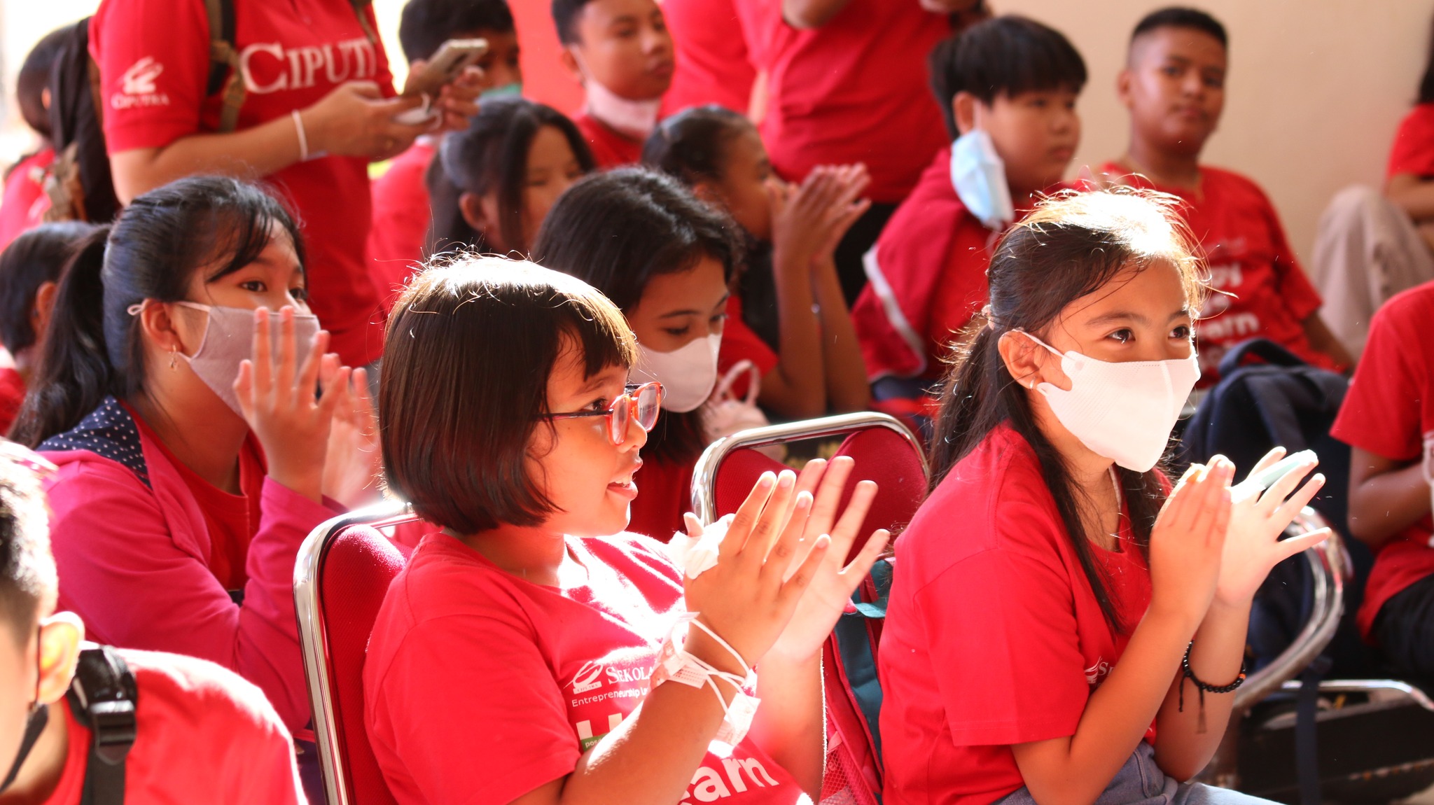 Exploring "MUSIK TRADISIONAL MALUKU": Siswa dan Guru Sekolah Citra Kasih Ambon kunjungi Fakultas Seni IAKN Ambon