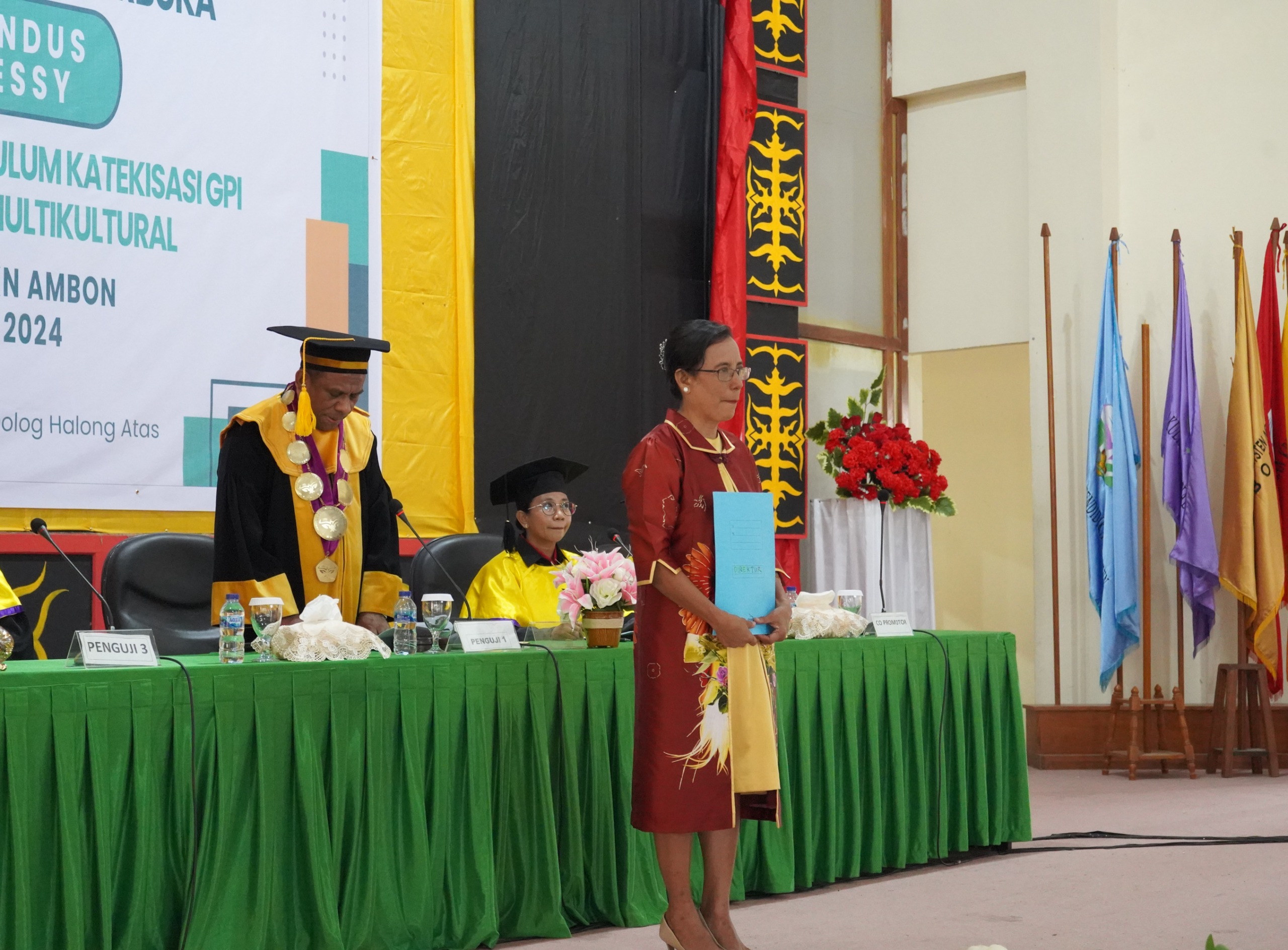 IAKN Ambon Kembali Lahirkan Satu Doktor Dibidang Ilmu Pendidikan Agama Kristen Dr. Megie Lessy, M.Th