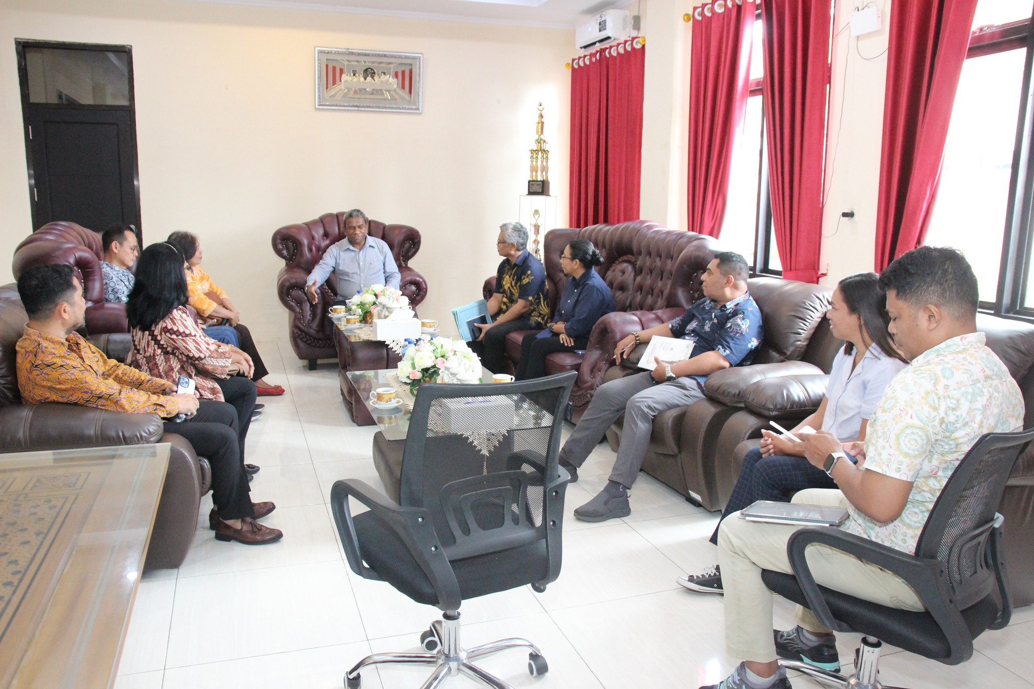 IAKN Ambon dan HDII Maluku Berkolaborasi Gelar Seminar dan Pameran Material Building