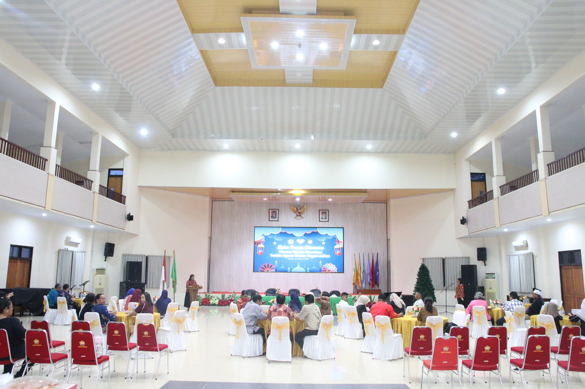 Wujudkan Kampus Moderasi Beragama, Dharma Wanita Persatuan IAKN Ambon Gelar Buka Puasa Bersama.