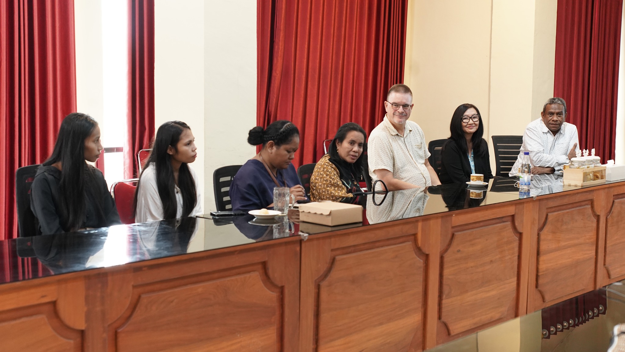 IAKN Ambon Terima Kunjungan Akademisi Internasional dari Universiteit Leiden dan UCLA