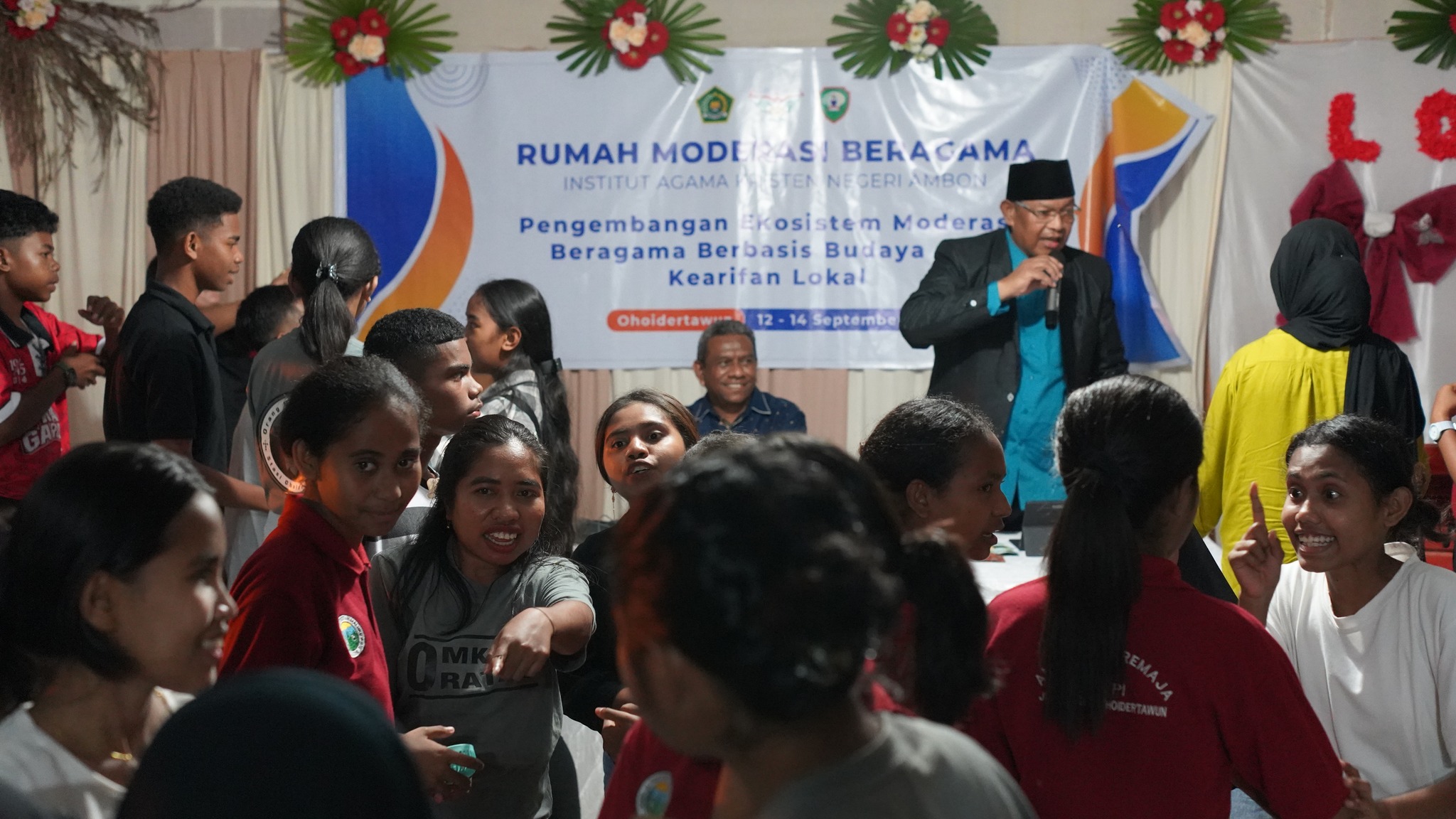 Generasi muda Ohoidertawun Antusias Ikuti Dialog Antar Umat Beragama