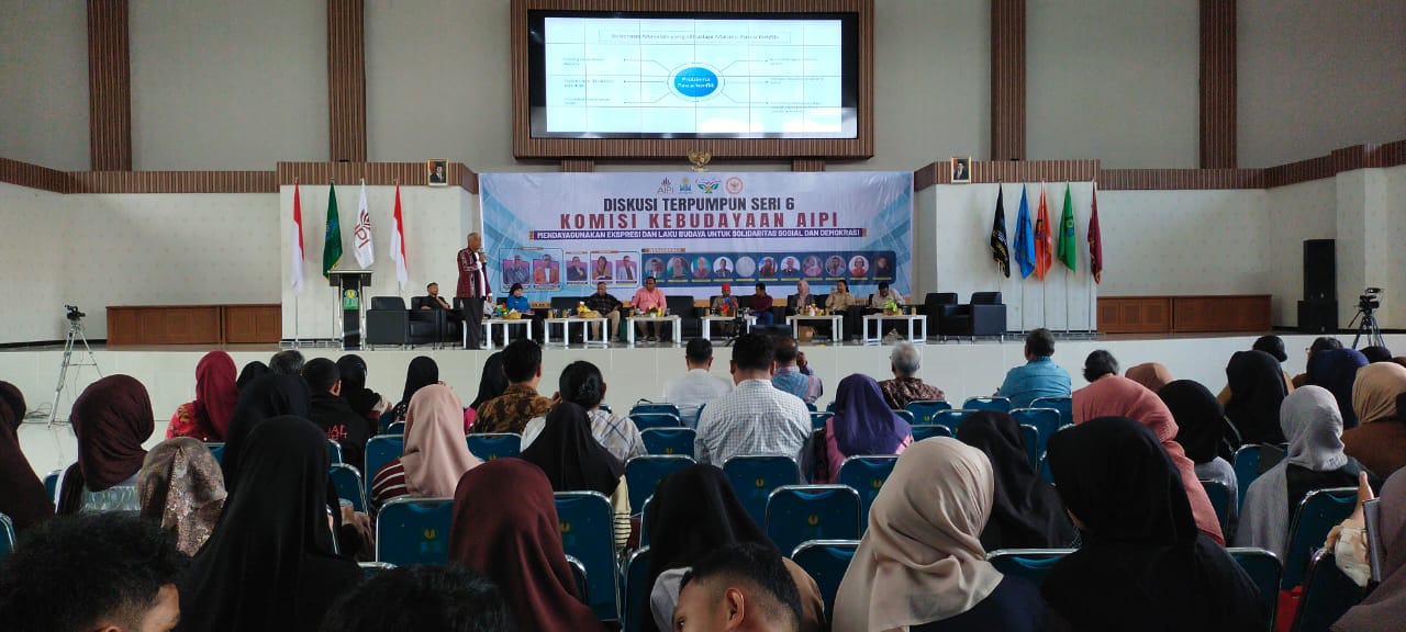 Rektor IAKN Ambon Dukung Penuh Penguatan Solidaritas dan Demokrasi Lewat Diskusi Budaya